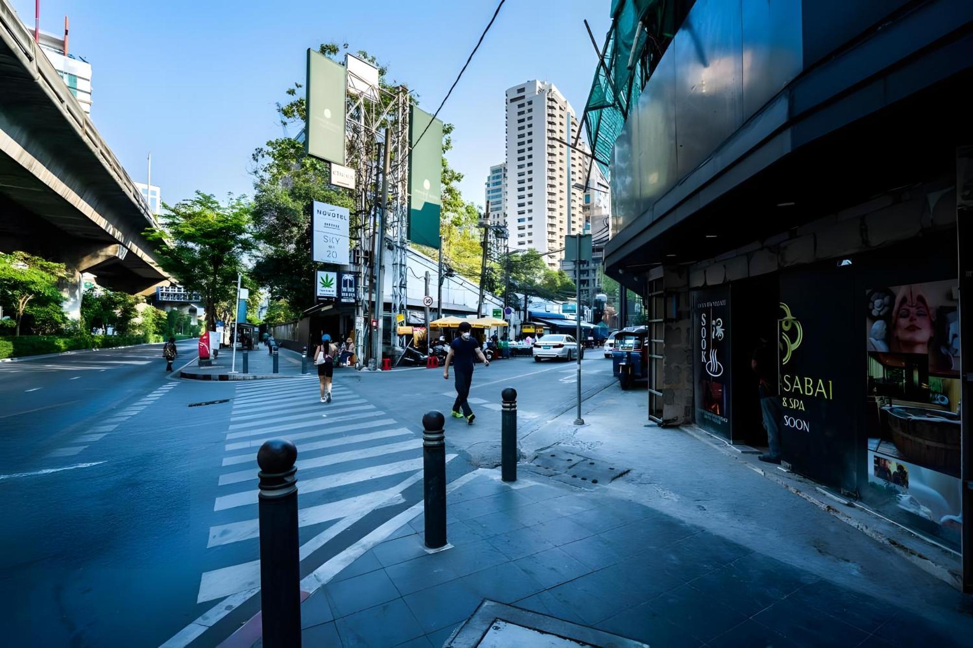 Go Inn Sukhumvit Soi 20 Bts Asok Bangkok Esterno foto