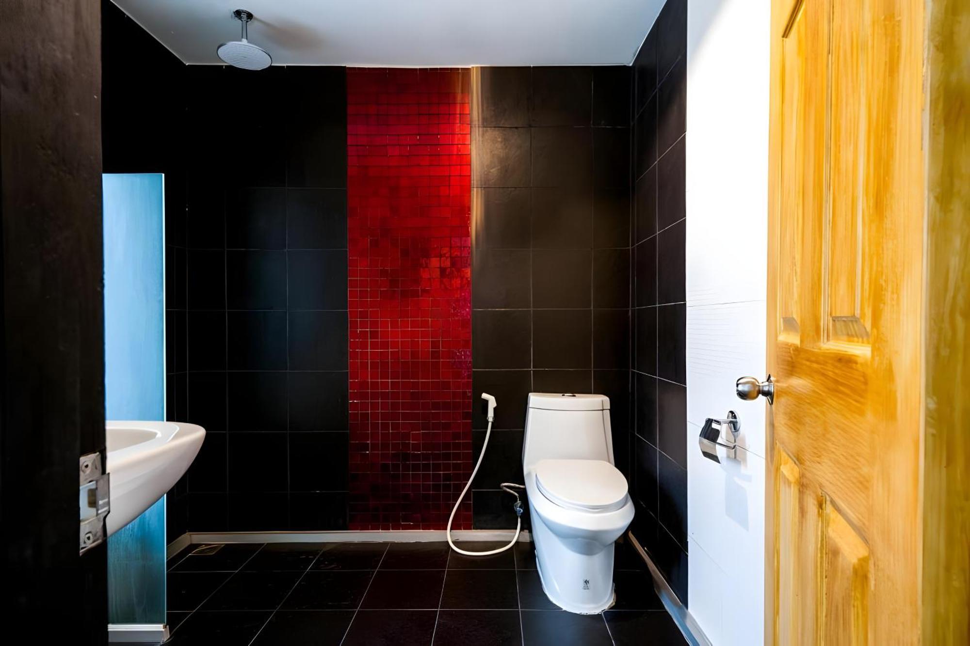 Go Inn Sukhumvit Soi 20 Bts Asok Bangkok Esterno foto
